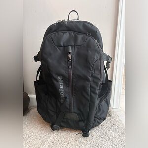 Patagonia Refugio 28L Backpack, Black